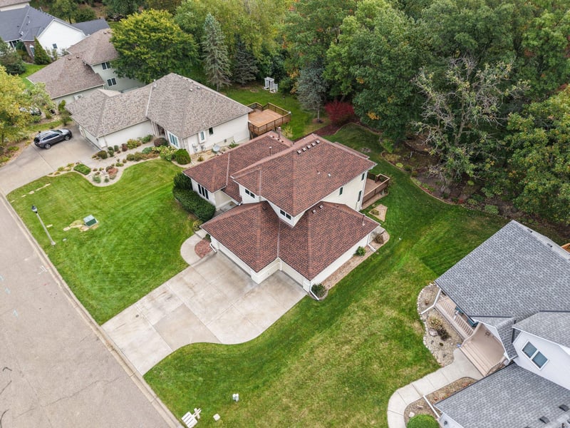 2177 Hynes Ave N, Oakdale, MN 55128