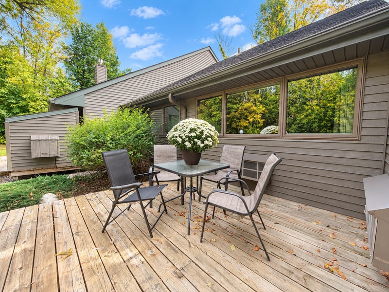 315 Quadna Mountain Rd, Hill City, MN 55748