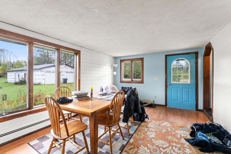 5063 Henriette Rd, Grasston, MN 55030