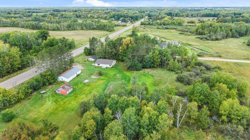 5063 Henriette Rd, Grasston, MN 55030