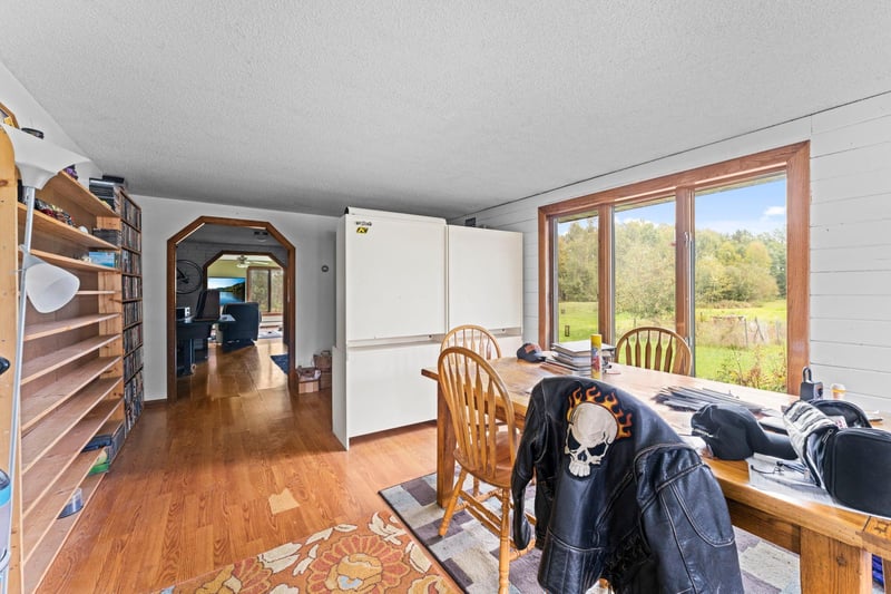 5063 Henriette Rd, Grasston, MN 55030
