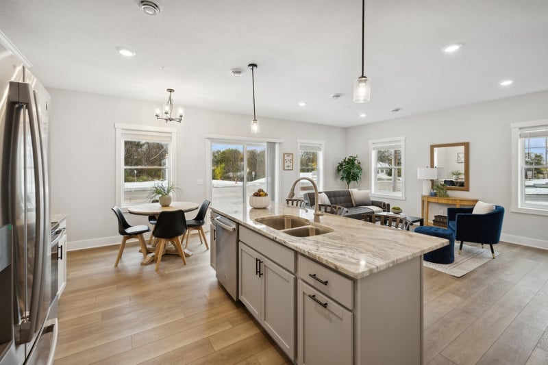 3403 Douglas Dr N, Crystal, MN 55422