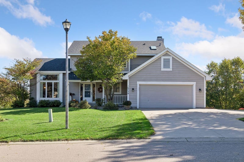 16738 Ides Cir, Lakeville, MN 55044