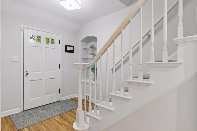 4341 Mackey Ave, Saint Louis Park, MN 55424