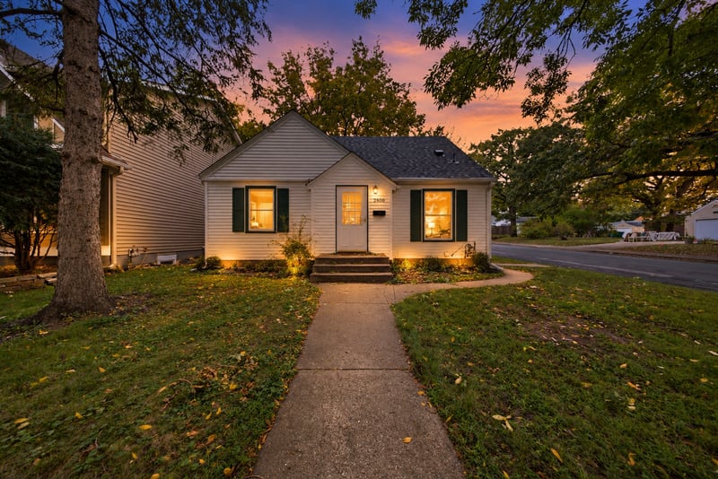 2800 Georgia Ave S, Saint Louis Park, MN 55426