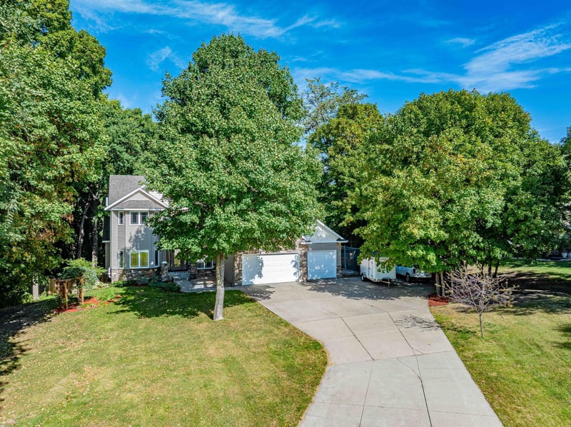 5450 Raven Point Rd, Prior Lake, MN 55372