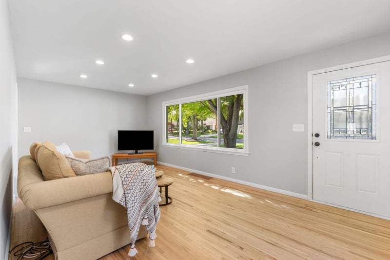 3413 Boone Ave S, Saint Louis Park, MN 55426