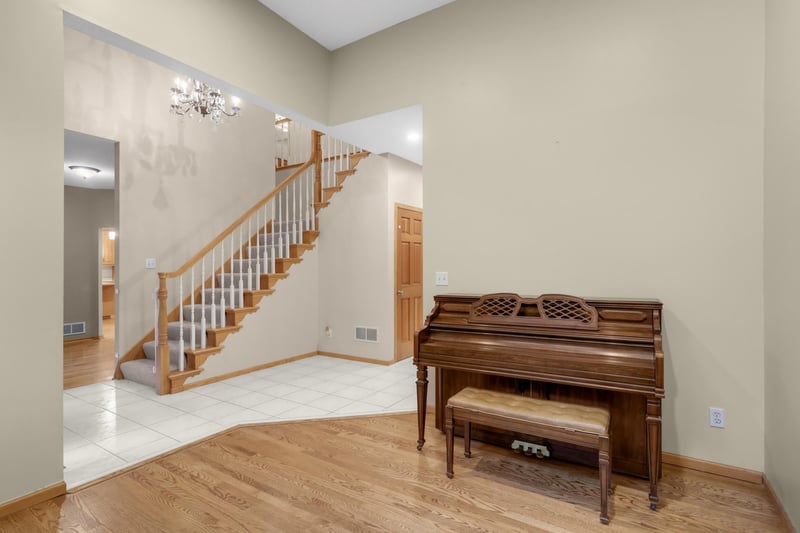 19805 Olde Sturbridge Rd, Corcoran, MN 55340
