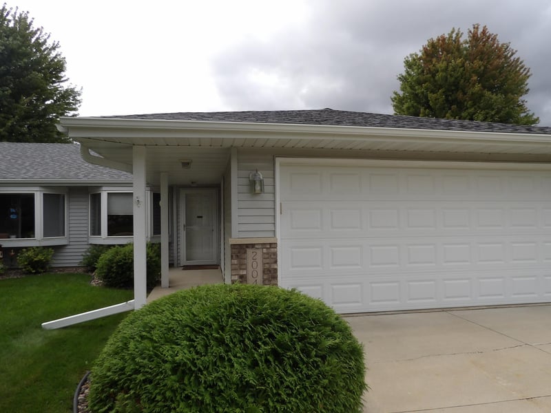 2004 16th St SW, Austin, MN 55912