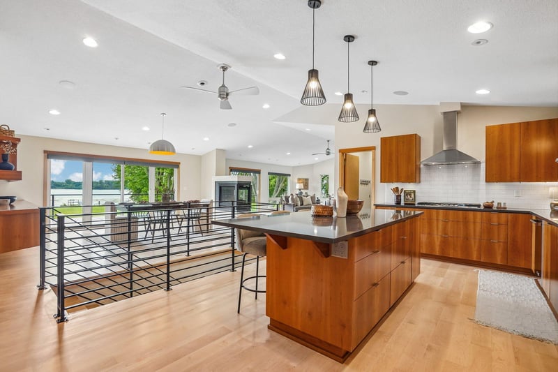 7397 Old Mill Rd, Hugo, MN 55038