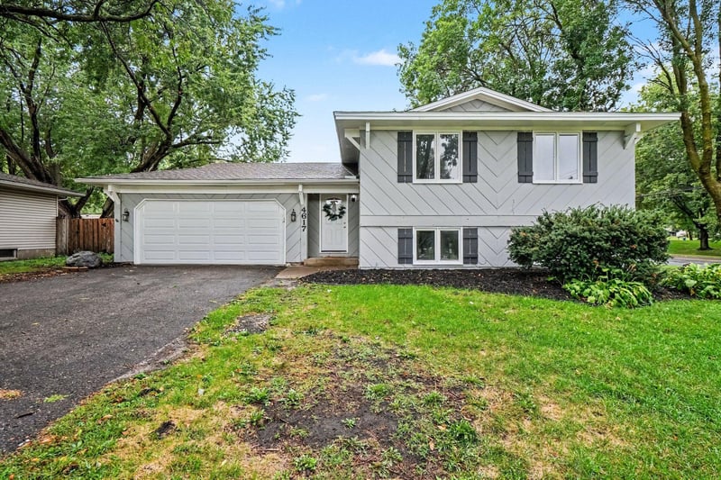 4617 81st Ln N, Brooklyn Park, MN 55443