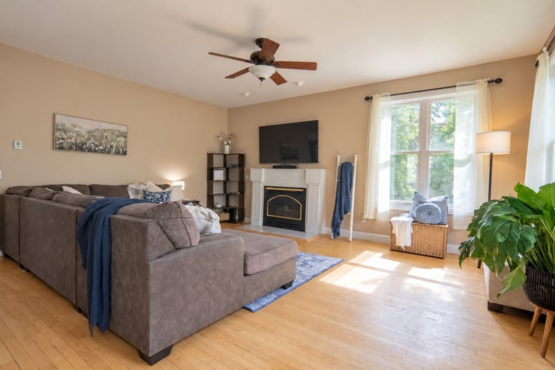 702 1st Ave NW, Chisholm, MN 55719