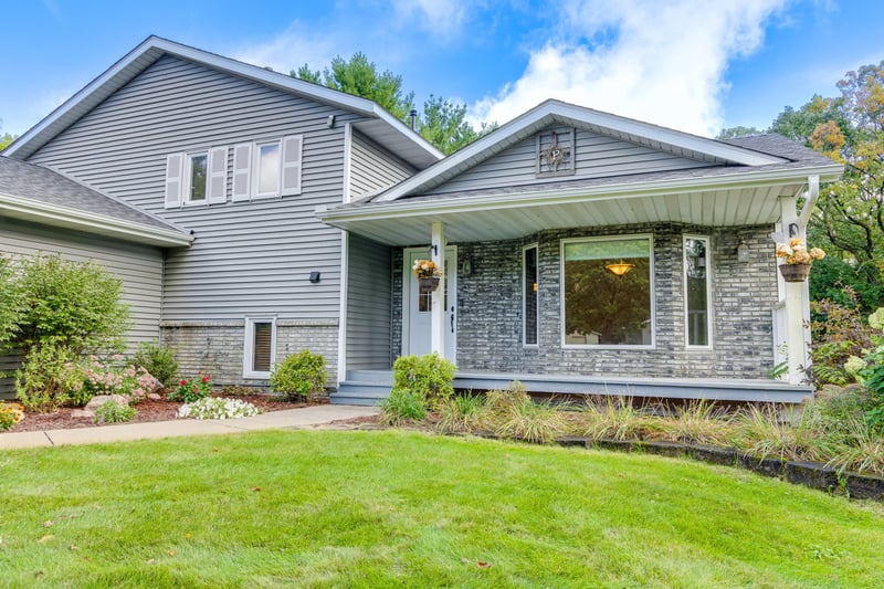 19037 Xerxes St NW, Elk River, MN 55330