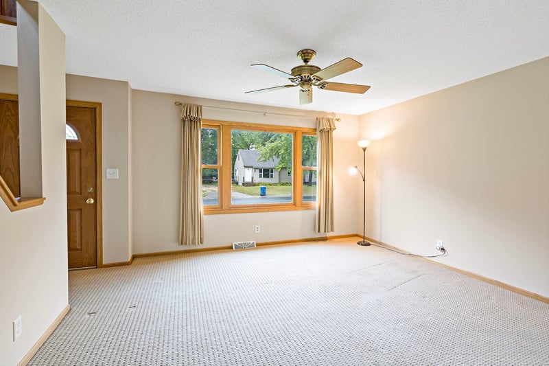 56 East Rd, Circle Pines, MN 55014
