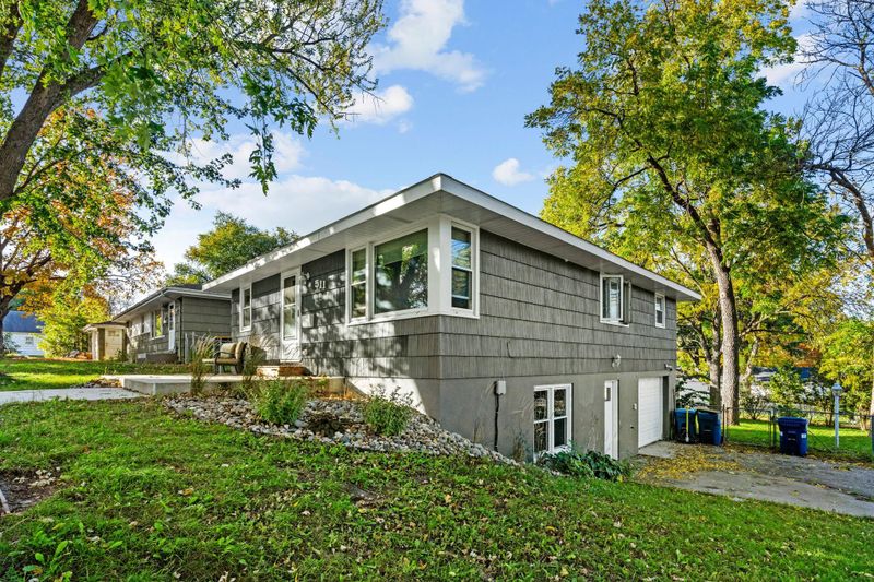 511 7th Ave E, Shakopee, MN 55379