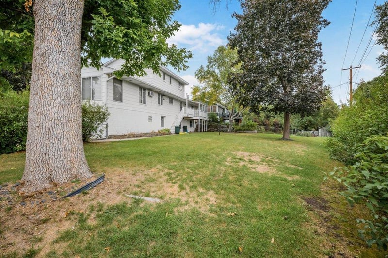 5173 Lincoln St NE, Fridley, MN 55421