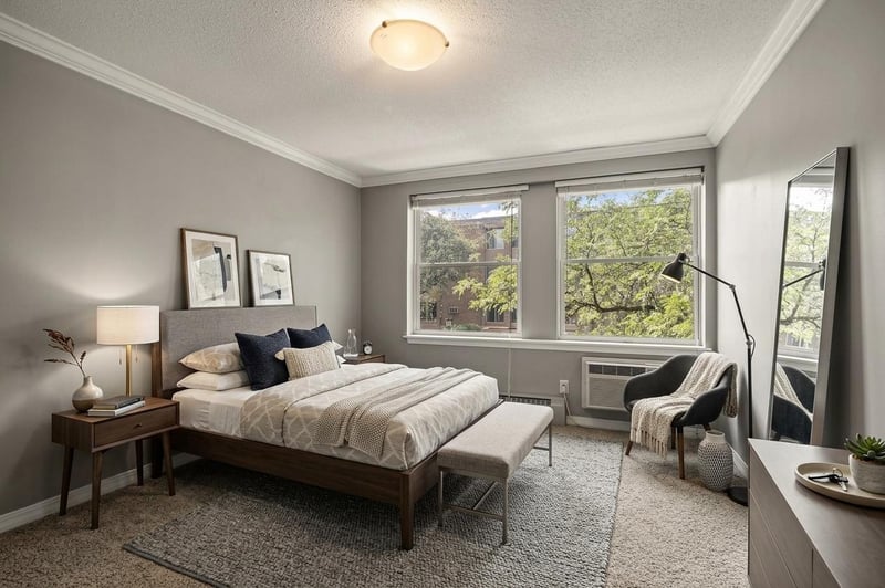 821 Douglas Ave #204, Minneapolis, MN 55403