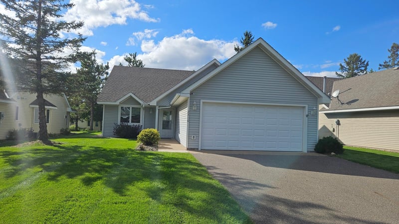 2516 Crestview Ln, Brainerd, MN 56401