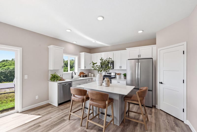 741 Greywood Blvd SW, Delano, MN 55328