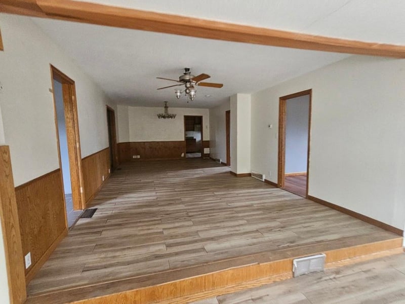 203 Euclid Ave, Milroy, MN 56263