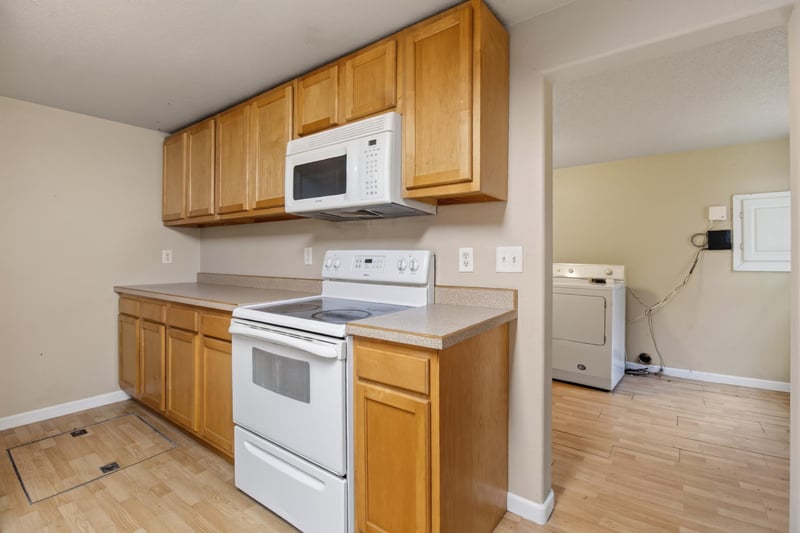 104 2nd St NE, Barnesville, MN 56514