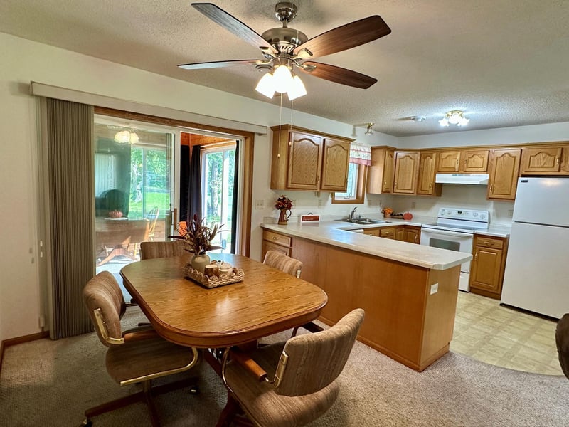 31060 Pine St, Pequot Lakes, MN 56472