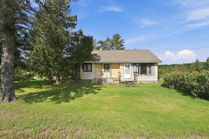 4103 Munger Shaw Rd, Cloquet, MN 55720