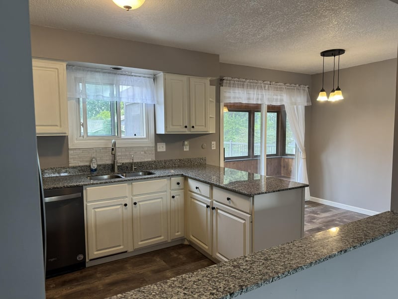 134 Cannon View Dr, Red Wing, MN 55066