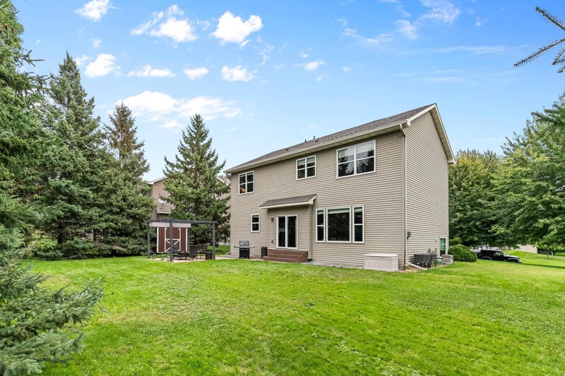 14428 Flintwood St NW, Andover, MN 55304
