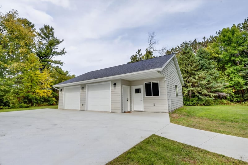 1029 Golf Course Rd, Grand Rapids, MN 55744