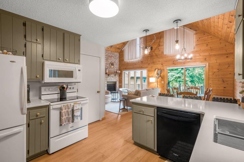 2618 Big Horn Bay Rd NW, Alexandria, MN 56308
