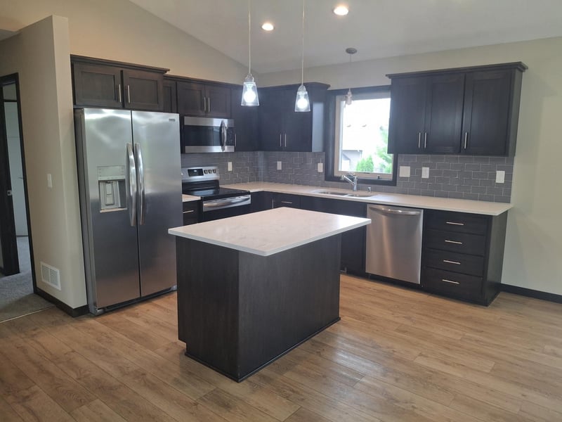 1213 Olivia Street Se St SE, New Prague, MN 56071