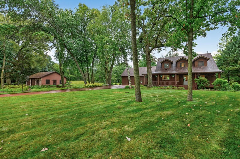 14213 263rd St, Lindstrom, MN 55045