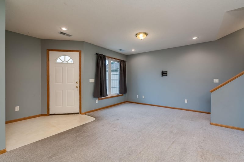 108 Tanager Pa, Mankato, MN 56001