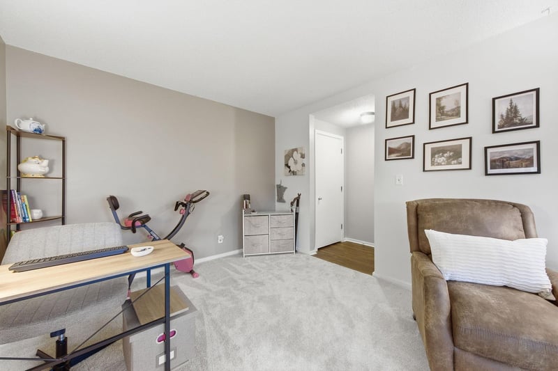 6301 Colony Way #2C, Edina, MN 55435
