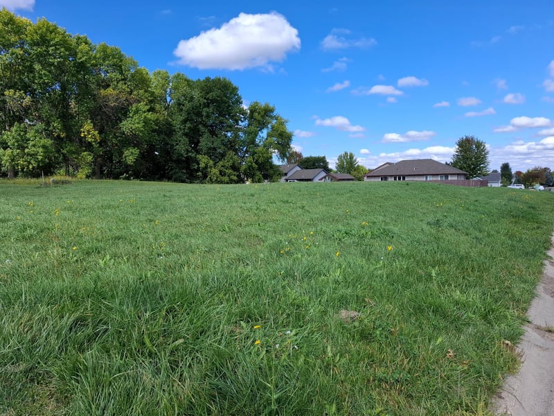 870 Congress St W, Maple Lake, MN 55358