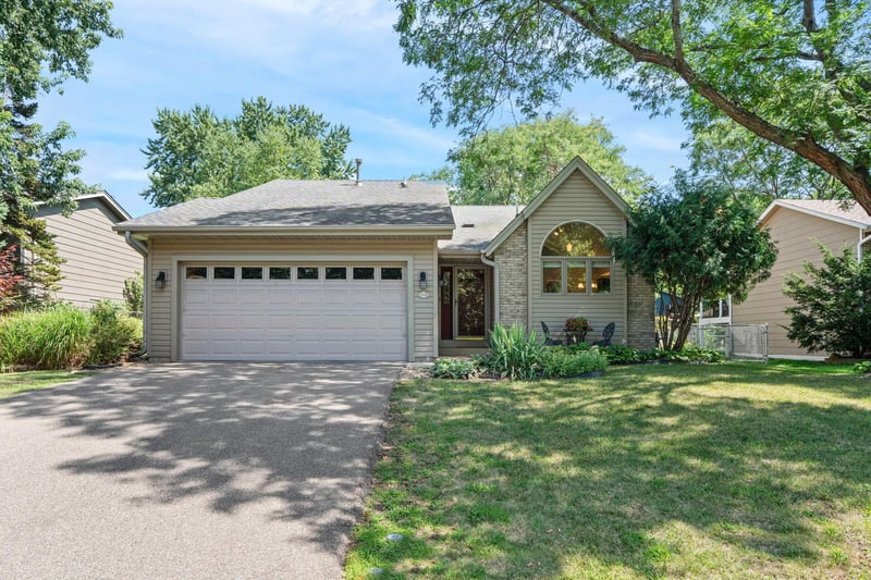 14231 Candlewood Ln NE, Prior Lake, MN 55372