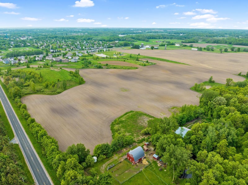 13300 Redwing Ave, Shafer, MN 55074