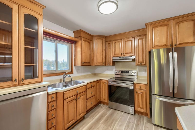 4270 Ximines Ln N, Plymouth, MN 55441