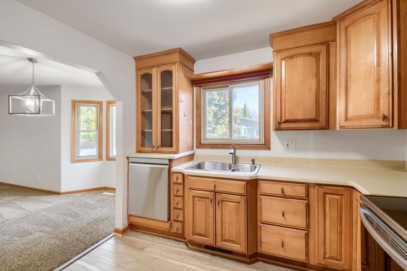 4270 Ximines Ln N, Plymouth, MN 55441