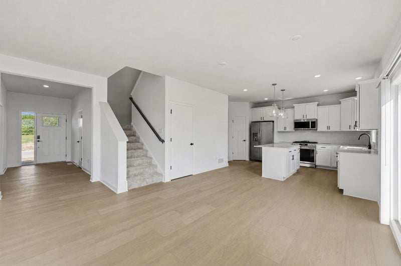 650 Sierra Pw, Waconia, MN 55387