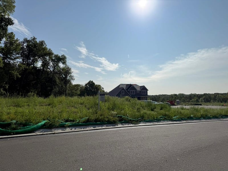 10492 Kalland Ln NE, Hanover, MN 55341