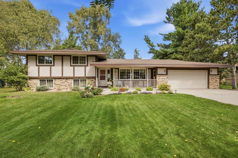 4211 Plaza Ln, Saint Cloud, MN 56303