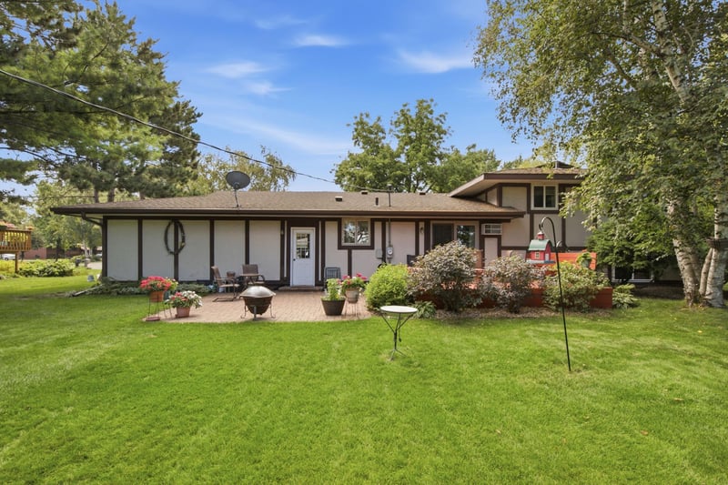 4211 Plaza Ln, Saint Cloud, MN 56303