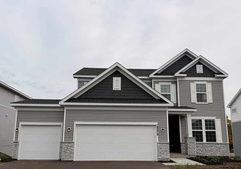 19578 105th Ave, Corcoran, MN 55374