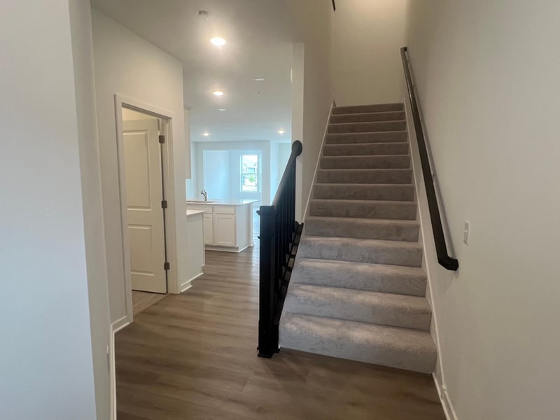22136 Harvest Ave, Rogers, MN 55374