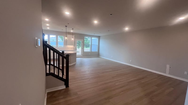 22144 Harvest Ave, Rogers, MN 55374