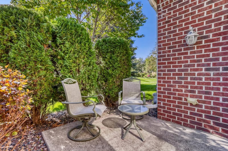 12016 Vermillion St NE #B, Blaine, MN 55449