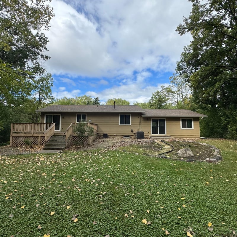 17800 Jamaica Cir, Lakeville, MN 55044