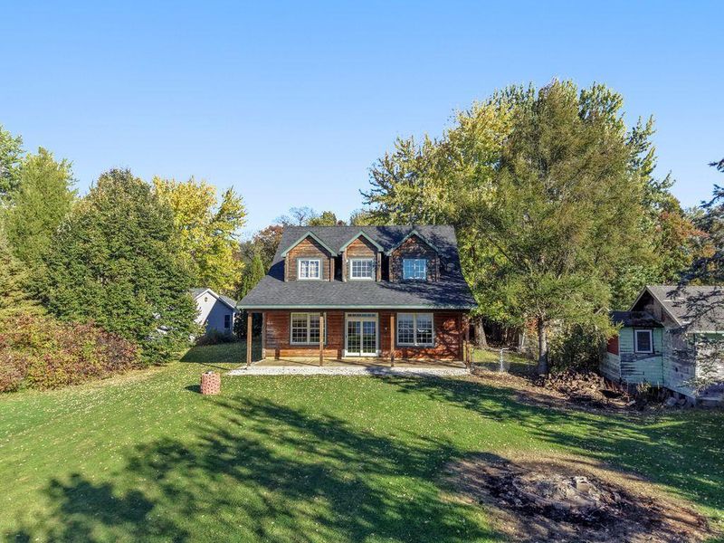 27678 Lakewood Dr NW, Isanti, MN 55040